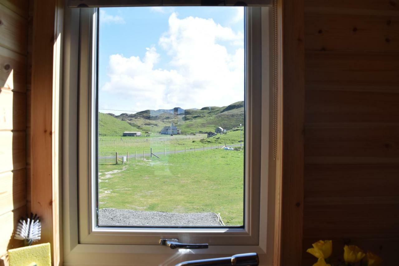 The Beach Bothies Valtos ภายนอก รูปภาพ